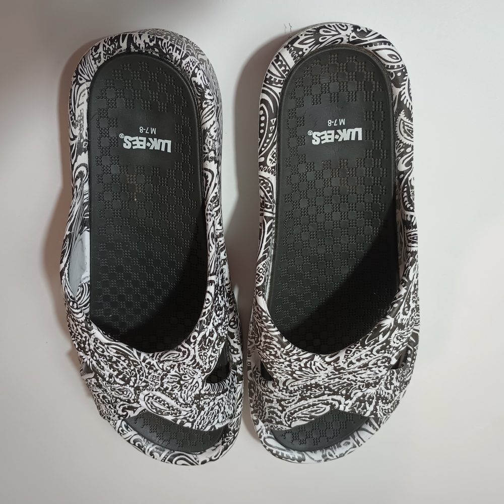 Black and White Women's Sandals